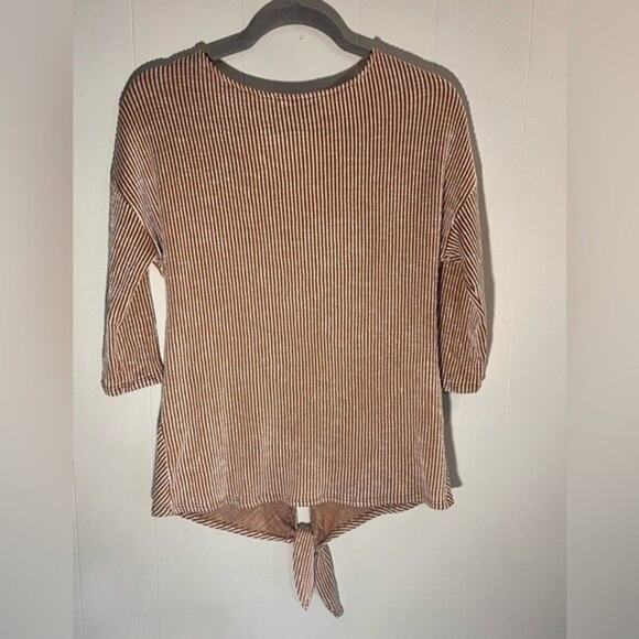 Gyft Orange & White Striped Tie Hem 3/4 Sleeve Top Size M - Picture 6 of 7